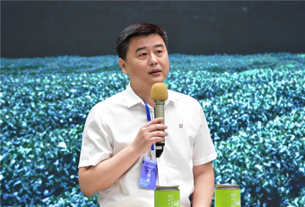 新理念、新時(shí)尚、新方式、新感受——德宇集團(tuán)舉行2022得雨活茶新品發(fā)布推廣會(huì)