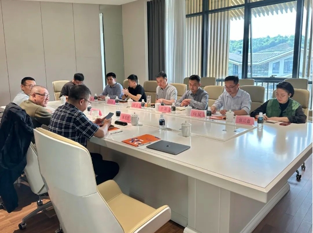 CFAC美院基地 清華大學美術學院與省數(shù)文集團、市城投集團強強聯(lián)手共繪文化創(chuàng)新新篇章